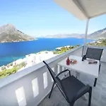 On Sight Myrties